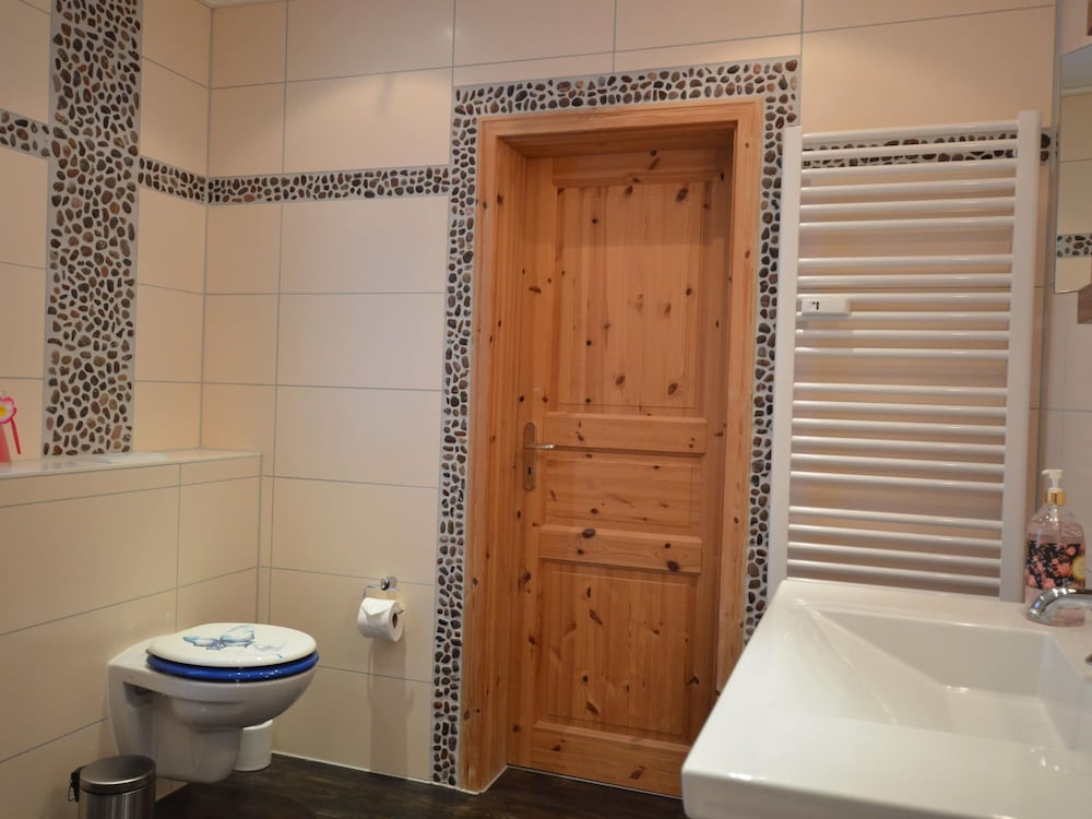 Cosy Apartment in Manderscheid With Balcony
