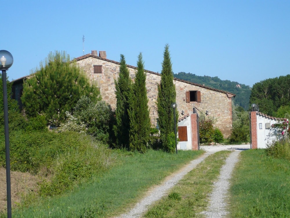 Maremma 1 Apartment in Ancient Farm in Tuscany view 4