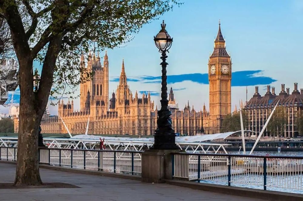 Stylish 2bed 2bath 8min to LondonBridge