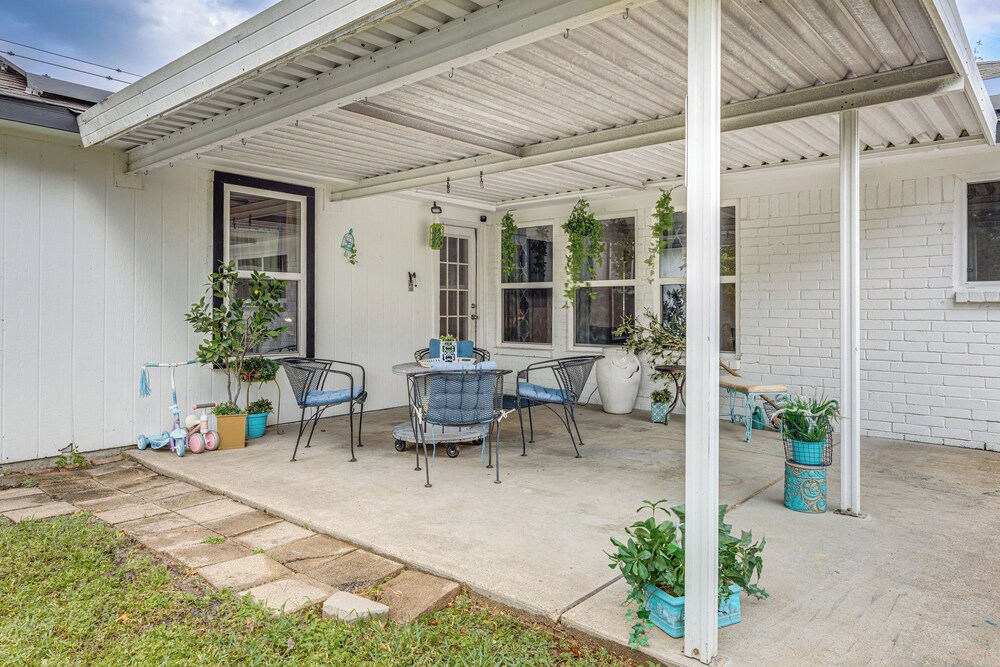Families Welcome! Recently Renovated Home in Katy
