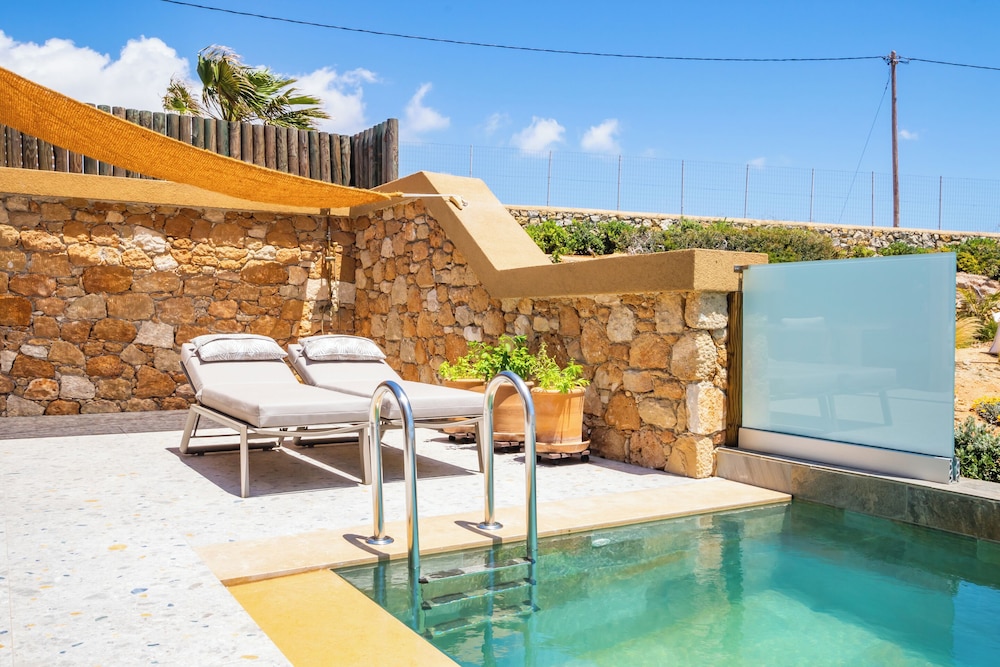 Vala Luxury Villa B