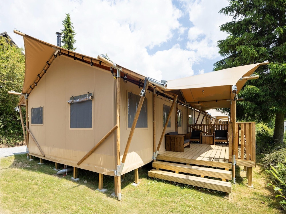 Cozy 5-person Glamping Tent in Ardennes