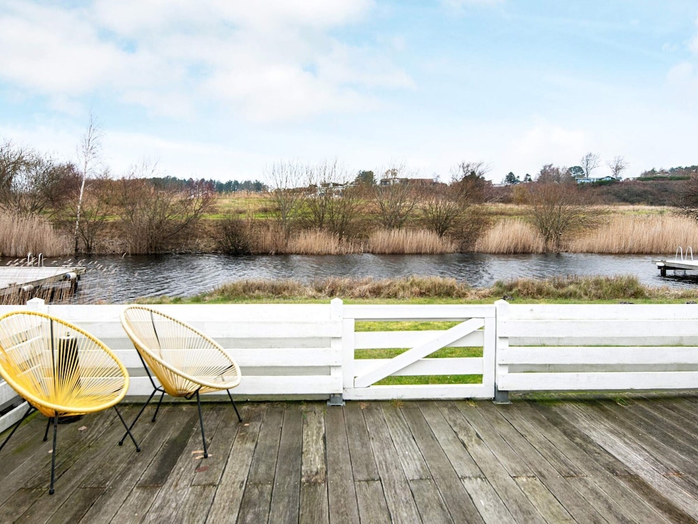6 Person Holiday Home in Ebeltoft-by Traum