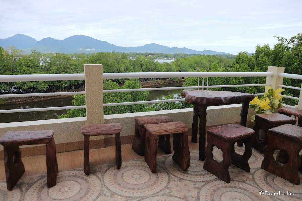 Villa de Sierra Vista