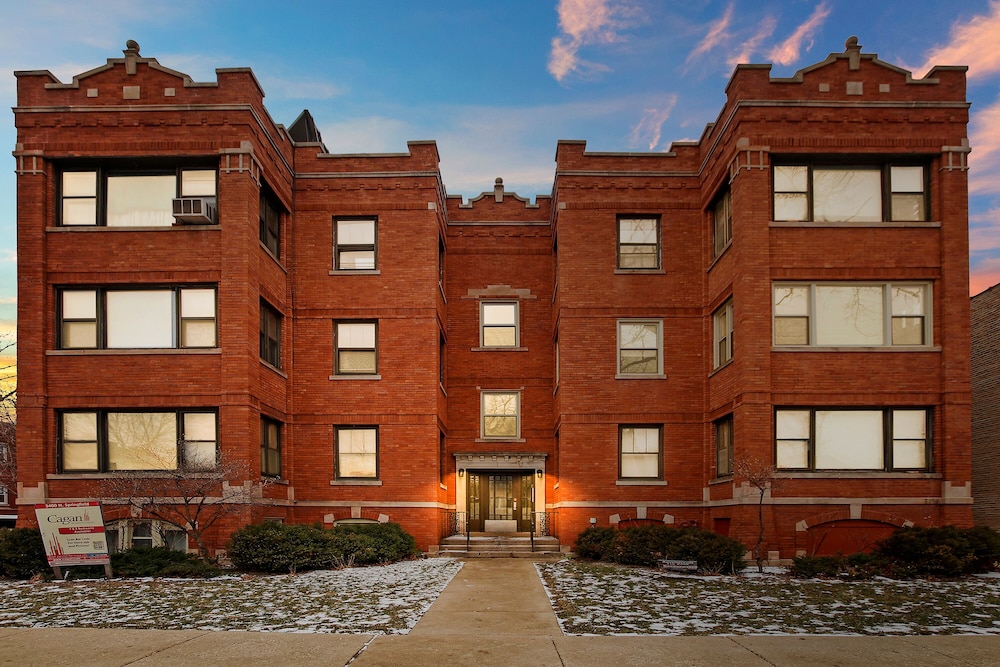 Radiant 2BR - Springfield 04-2