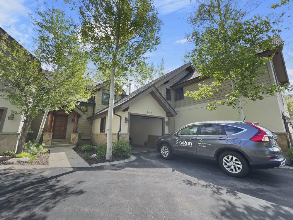 Deer Valley Escapes - Park City Ski Resort Condos