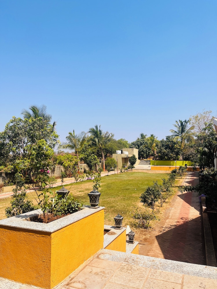 LION PARK HOTEL AND RESORT