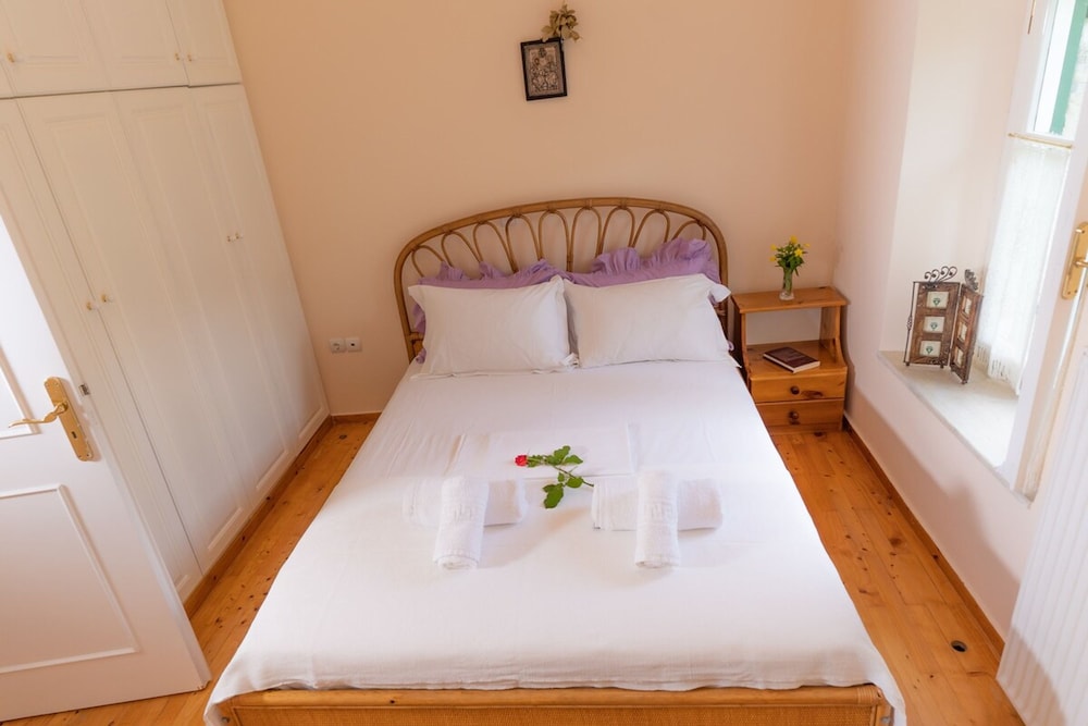 Aspro Stone Mansion in the Best Area of Lefkada