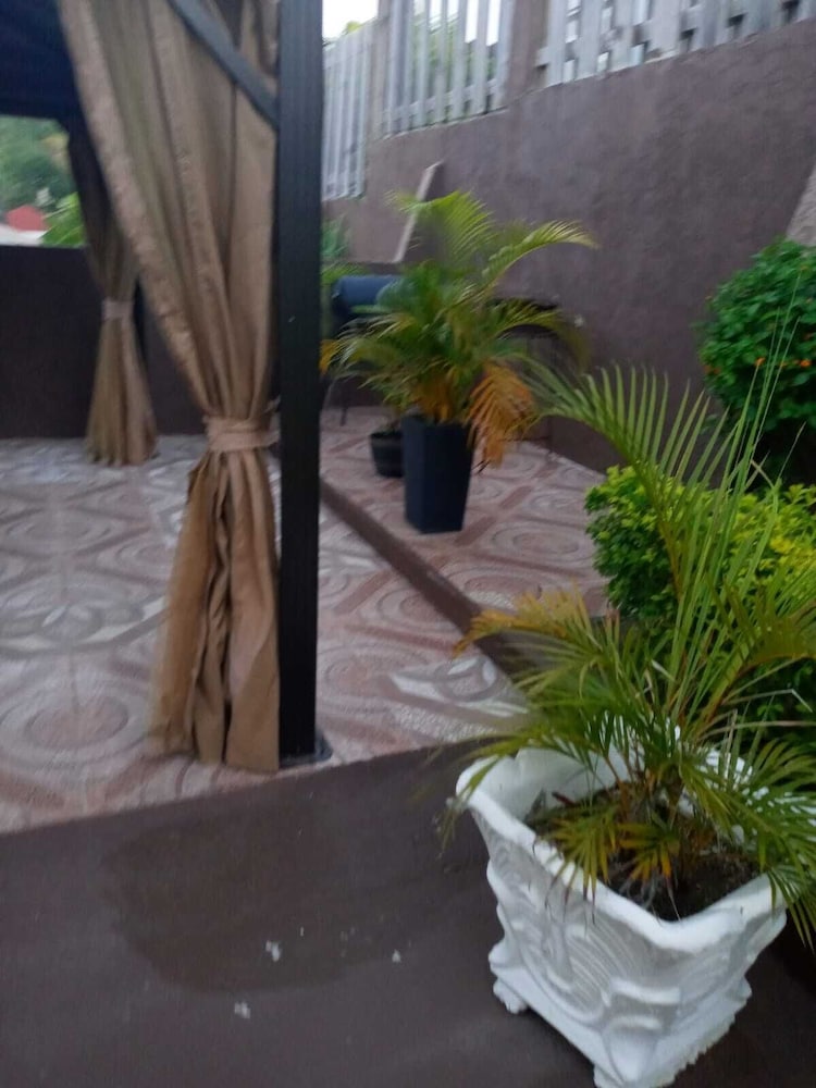 Royal Palm Luxury Villas view 3