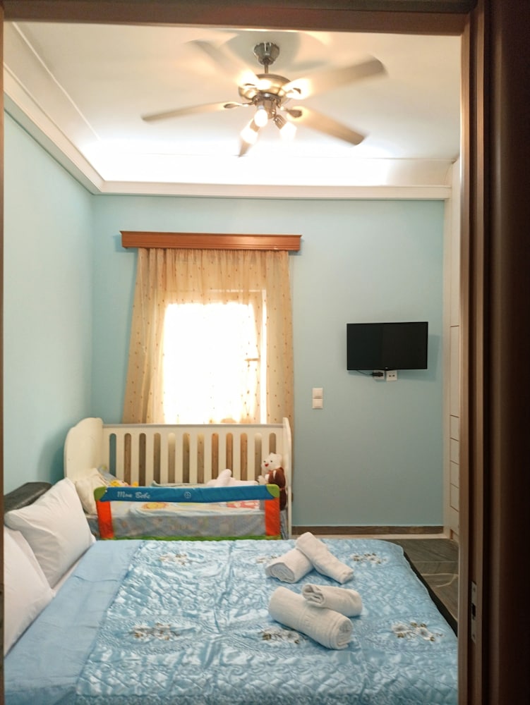 Maria's Cozy Getaway in Glyfada