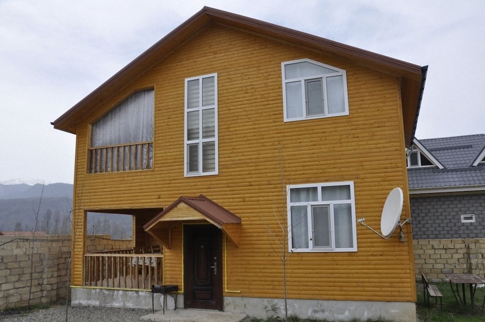 Qechresh Villa Lux