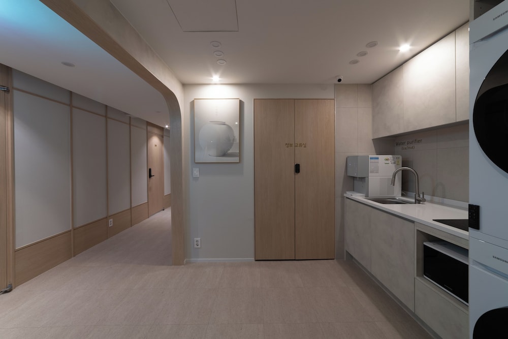 Hi Seoul Hostel Myungdong Central
