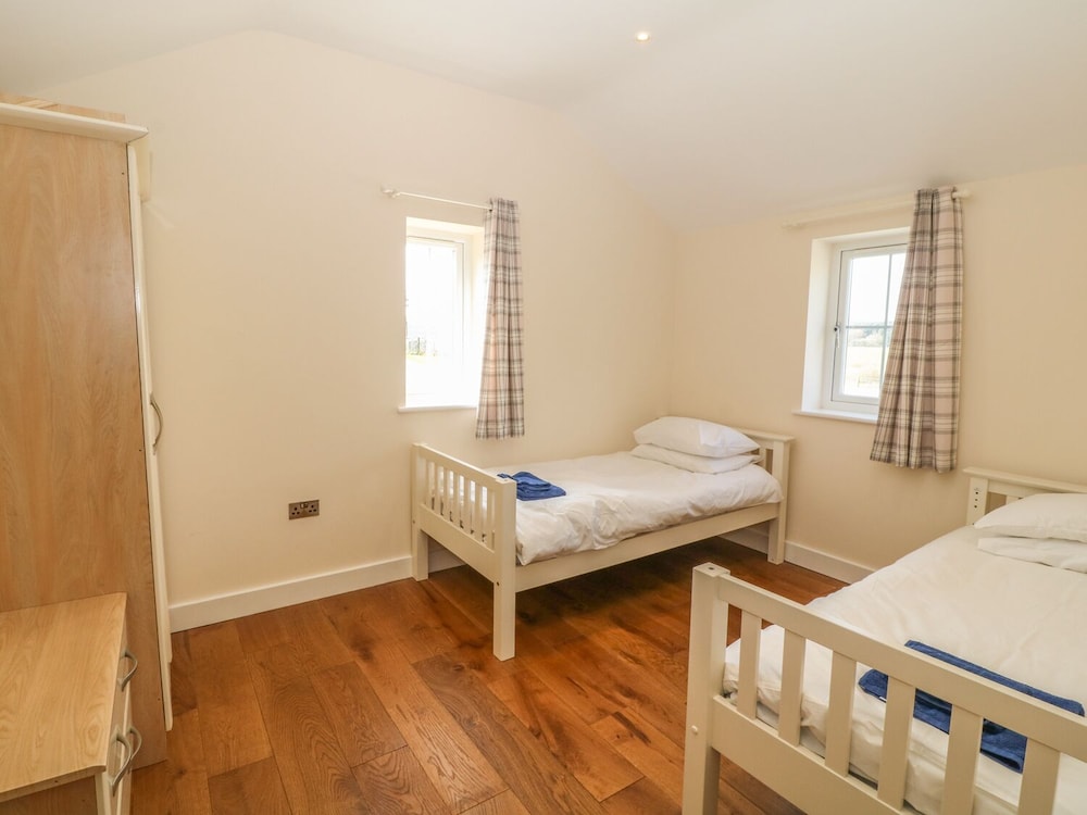 Rhos Y Foel Cottage