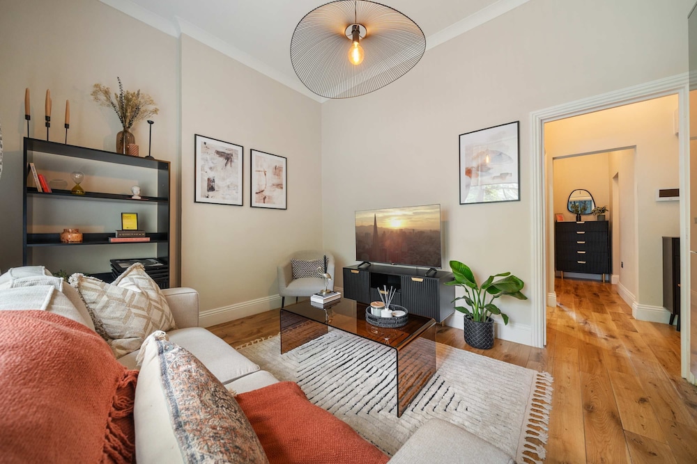 2-bed Notting Hill Apartment With Garden Access