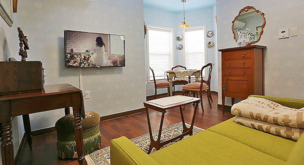 Kismet Cottage