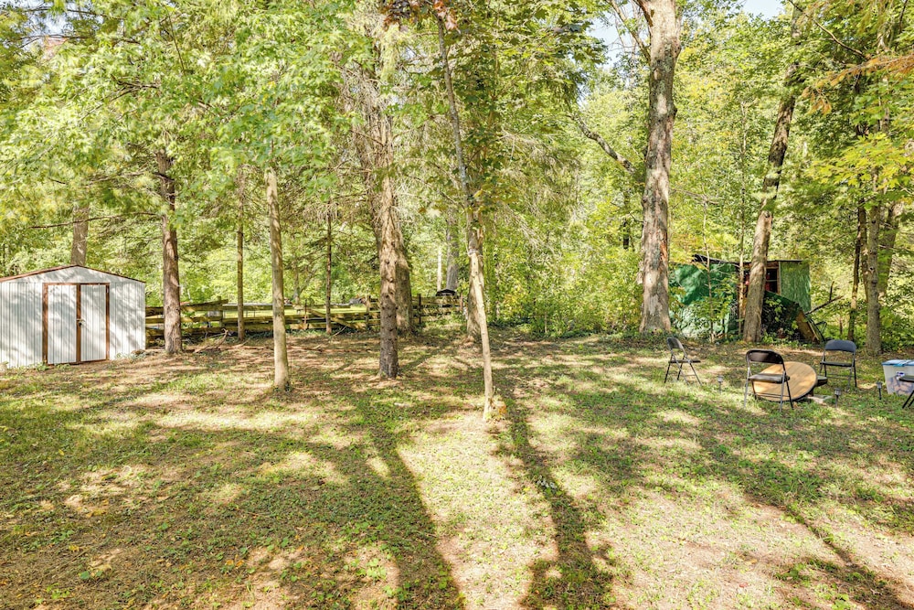 Tranquil Home in Dtwn Baldwin: Fish, Hike & Golf!