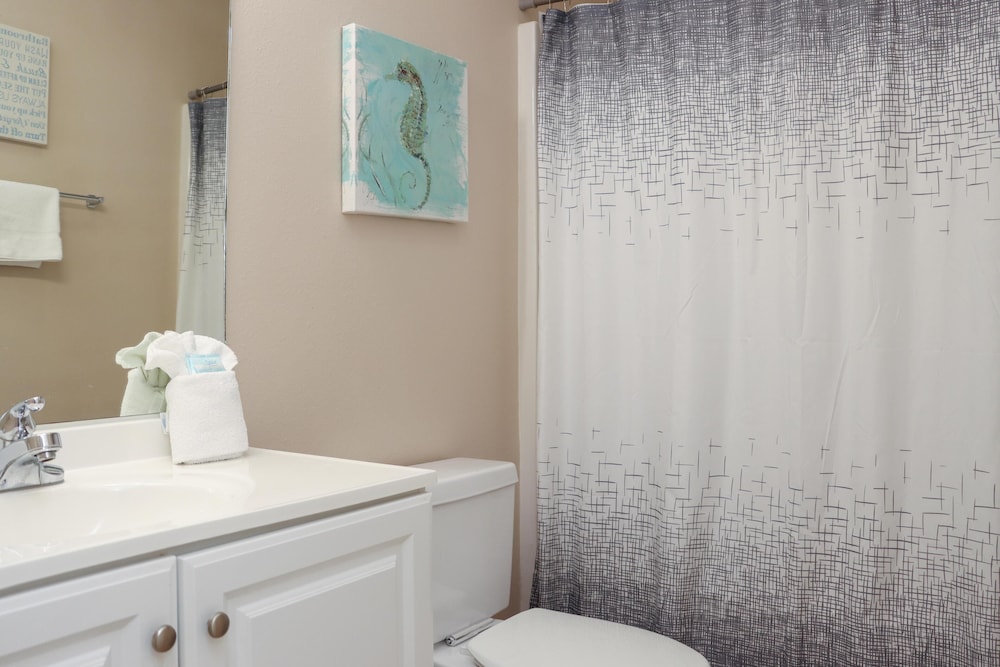 The Palms 13B
