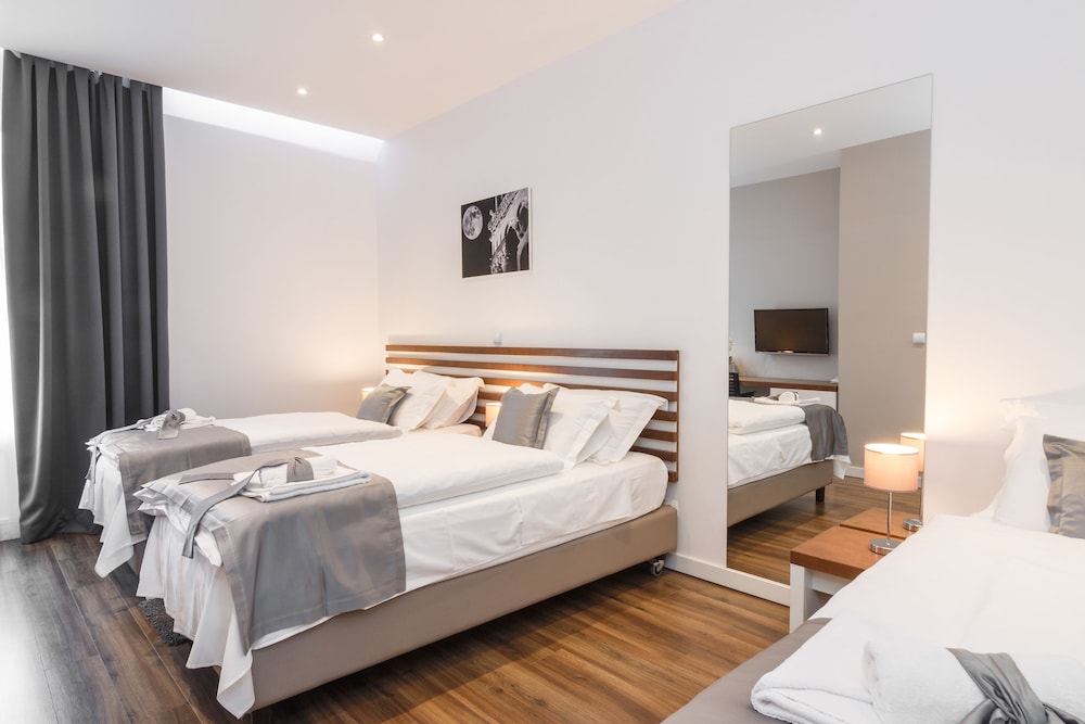 Prima Luxury Rooms