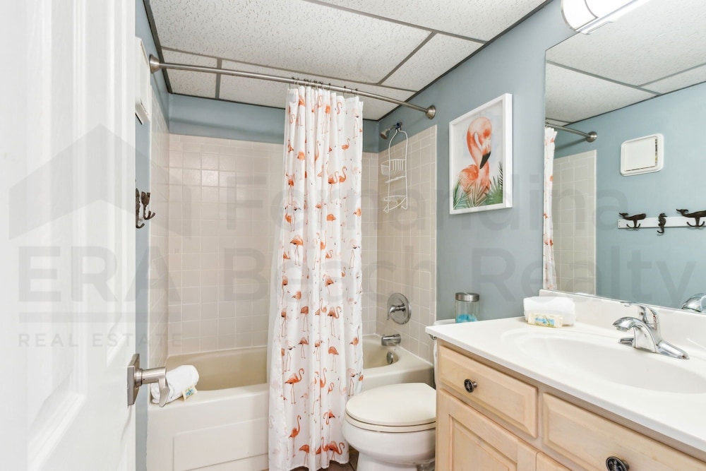 667 Amelia By The Sea 3 Bedroom Condo