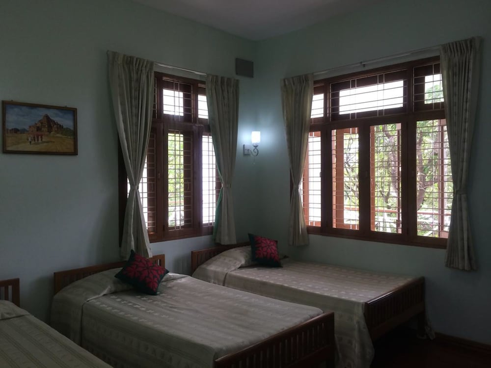 Ma Ma Guest House