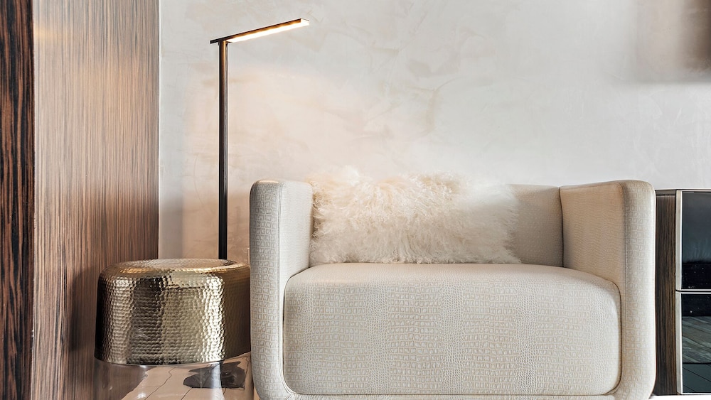 Luxury Vacation Rentals in South Beach by LRMB
