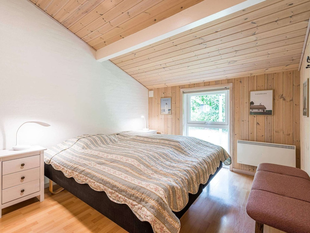 7 Person Holiday Home in Henne view 3