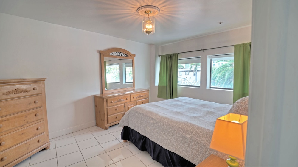 Private Apartments at the Casablanca