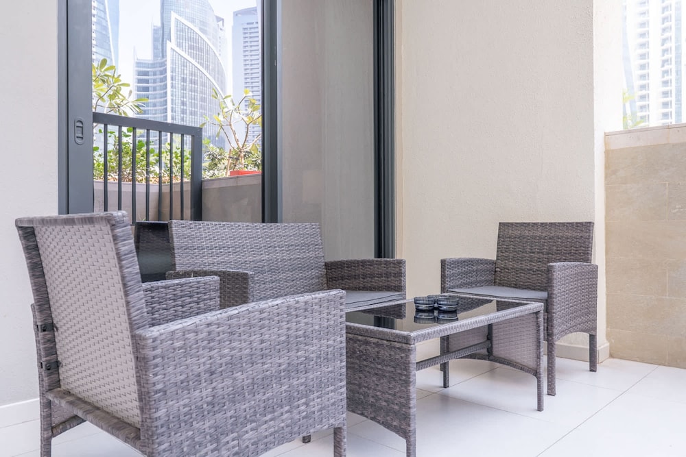 Excellent 1 Bedroom in Zada Tower With Balcony