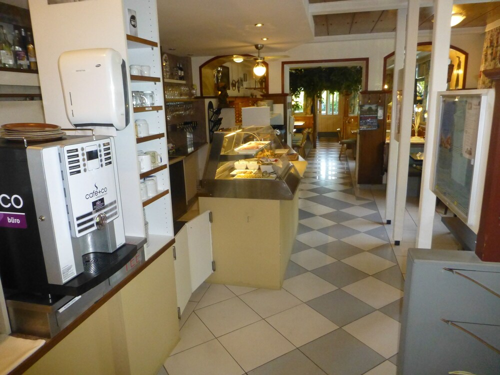 Photo 46