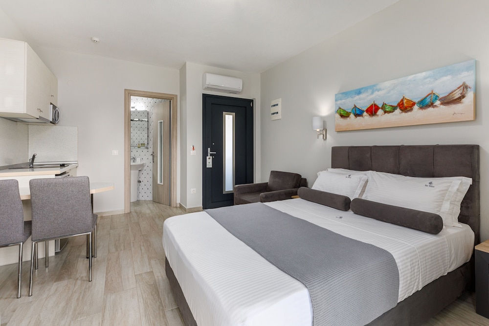 Ilis Villas
