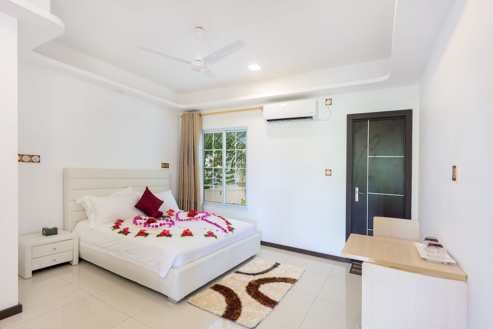 K Inn Kaashidhoo
