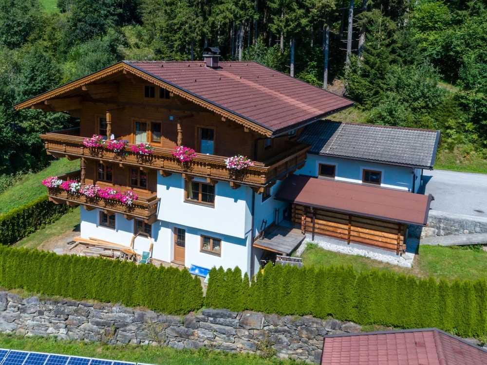 Chalet in Wald Near Zillertal Ski Area view 4