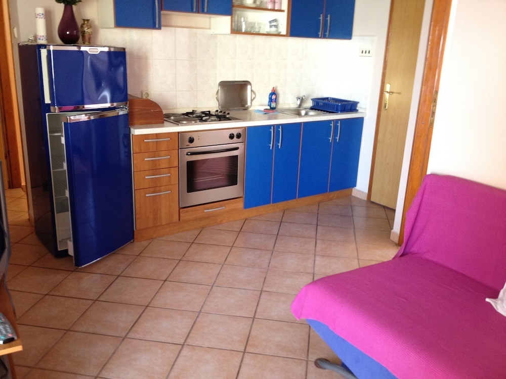 Sab - 40 m From Beach - A5 view 2