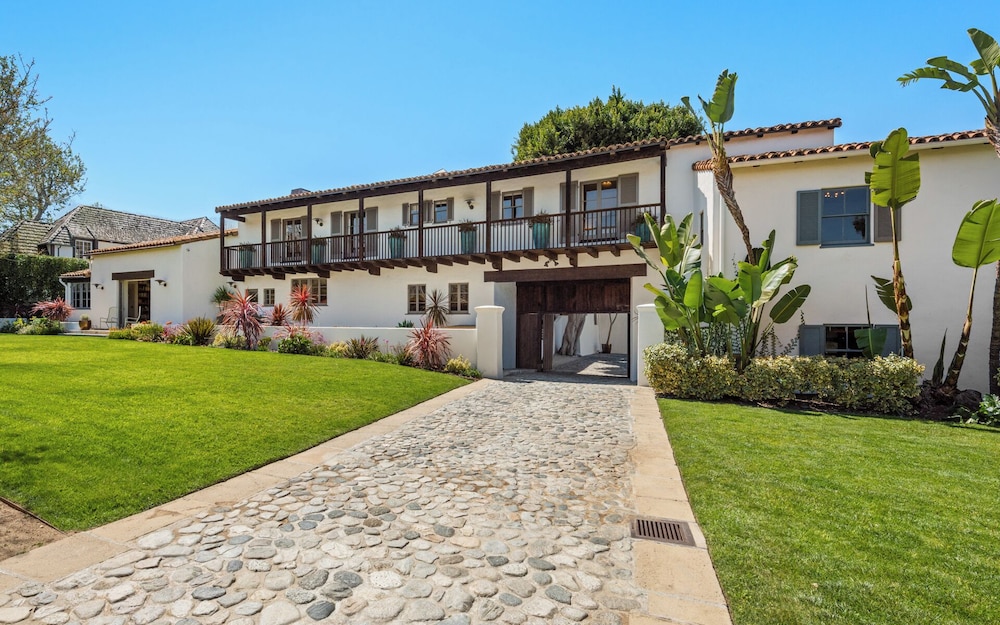 Howard Hughes Estate - Spanish Revival Gem w/ Pool, Wine Cellar & Guest House