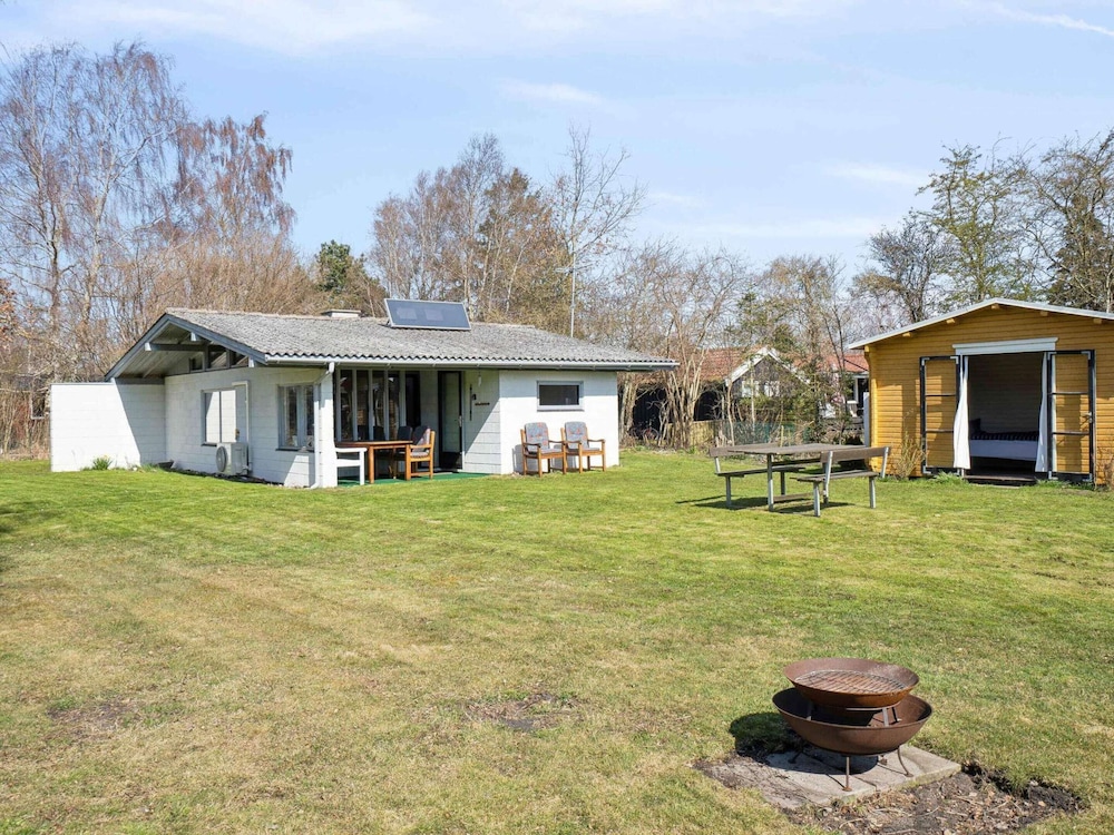 5 Star Holiday Home in Store Fuglede