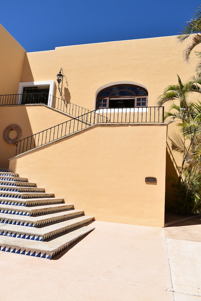 Casa del Mar Condos