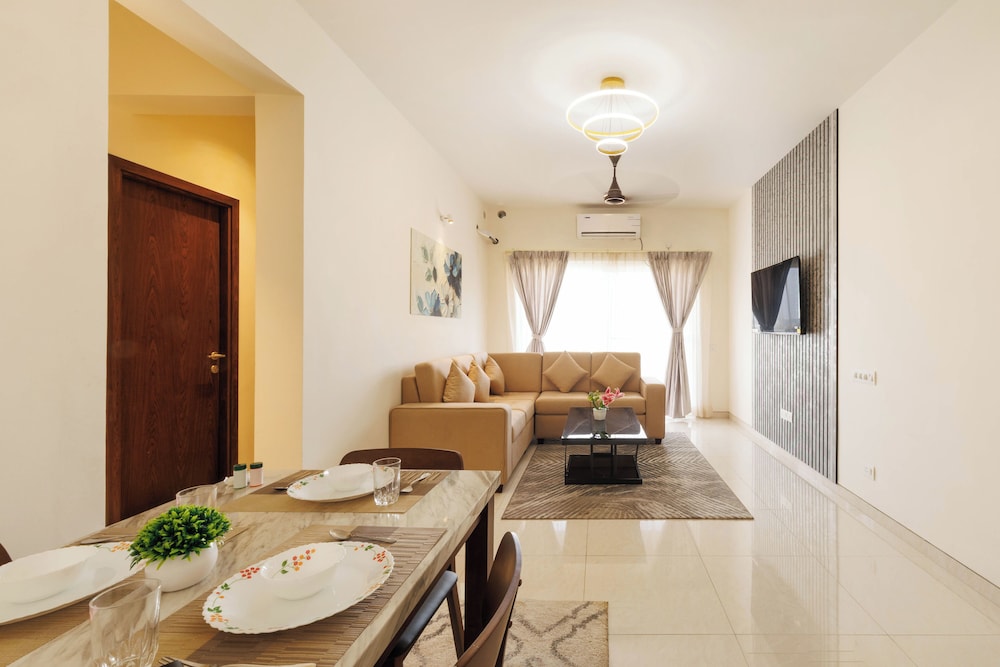 The Horizon Vista by Redolive Nr Aster CMI Hebbal