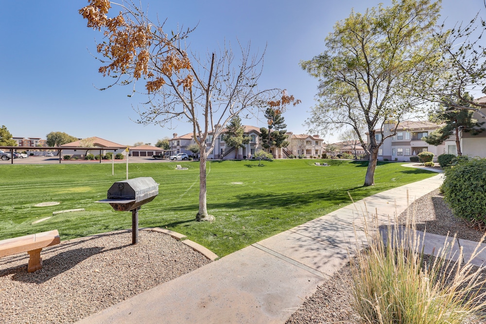 First-floor Condo w/ Pool Access in Mesa!