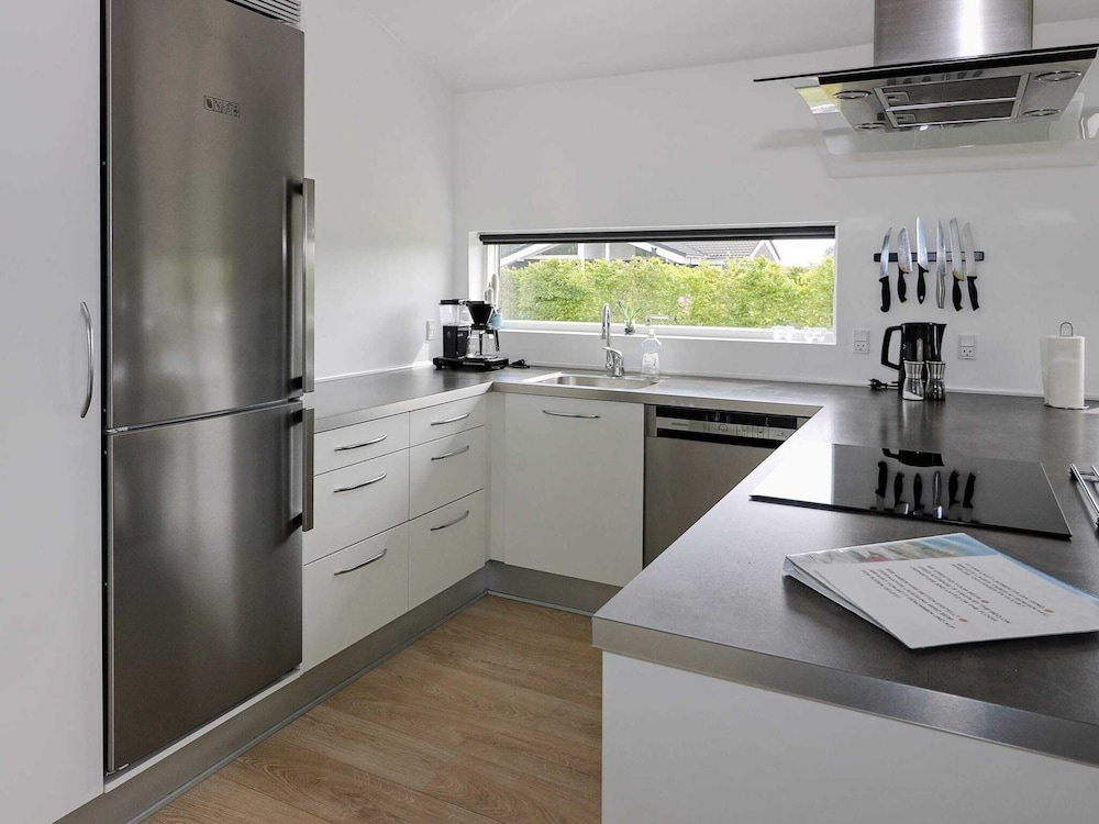 8 Person Holiday Home in Hadsund view 3