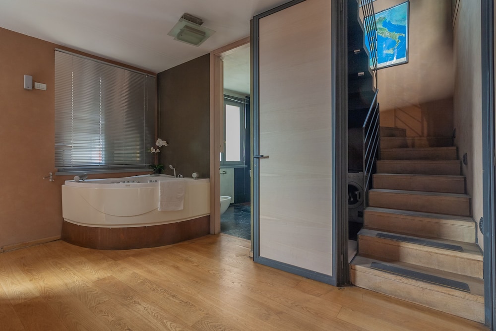 Fontana Penthouse in Fiumelatte