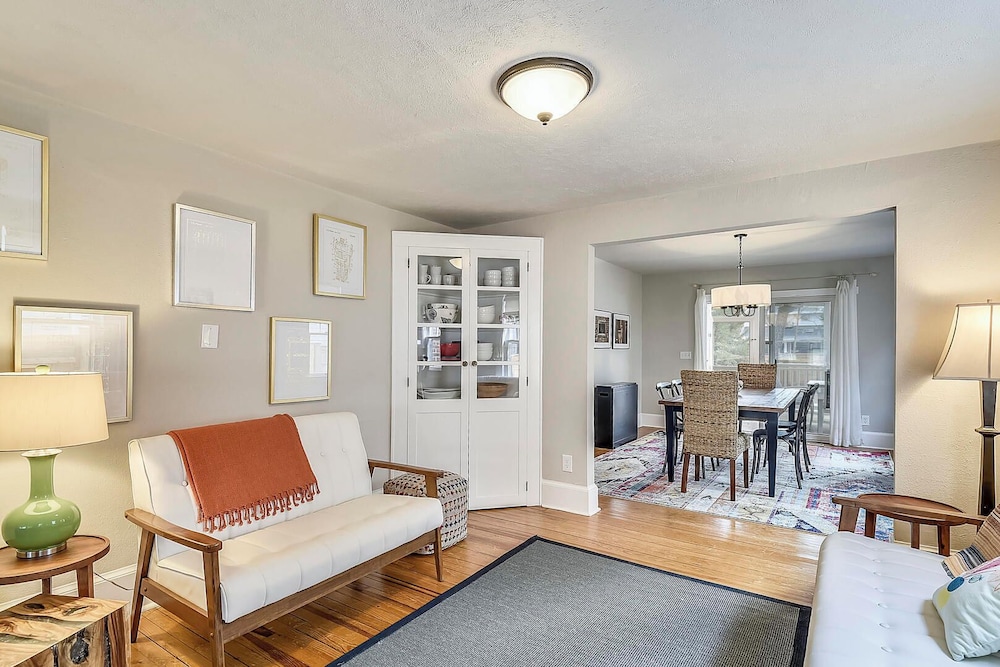 Laurel Street 108