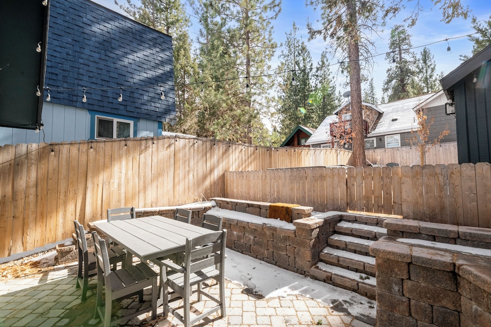 Brooklyn Cabins