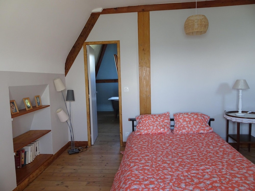 Villa in Normandy With Beach Access