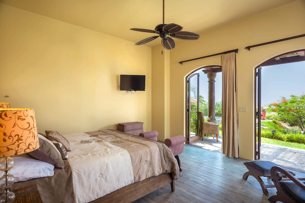 Casa Entre Suenos in Cabo San Lucas
