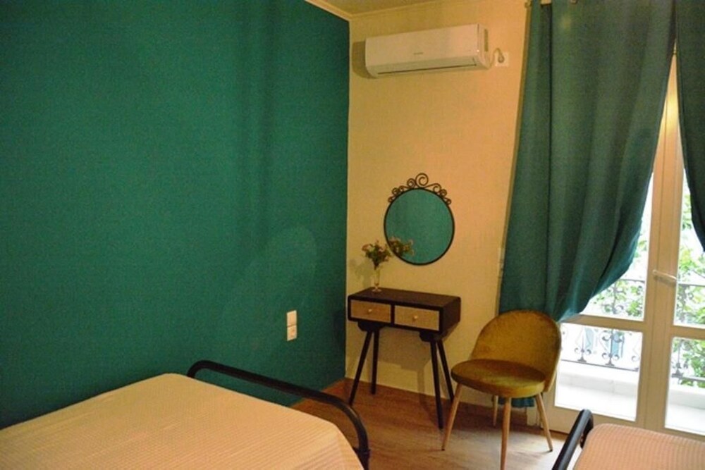 Contessa Elli Residences