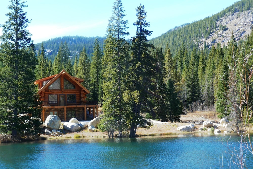 Elk Creek Lodge 3 Bedroom Holiday Home By Pinon Vacation Rentals