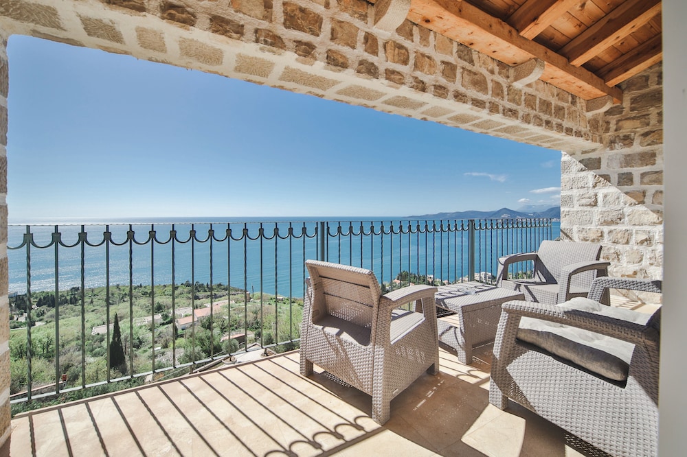 Olive Resort