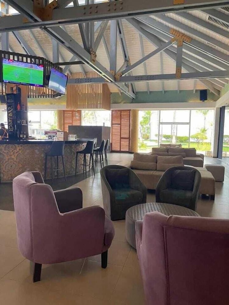 Hotel Maremares By Buddha Bar Beach