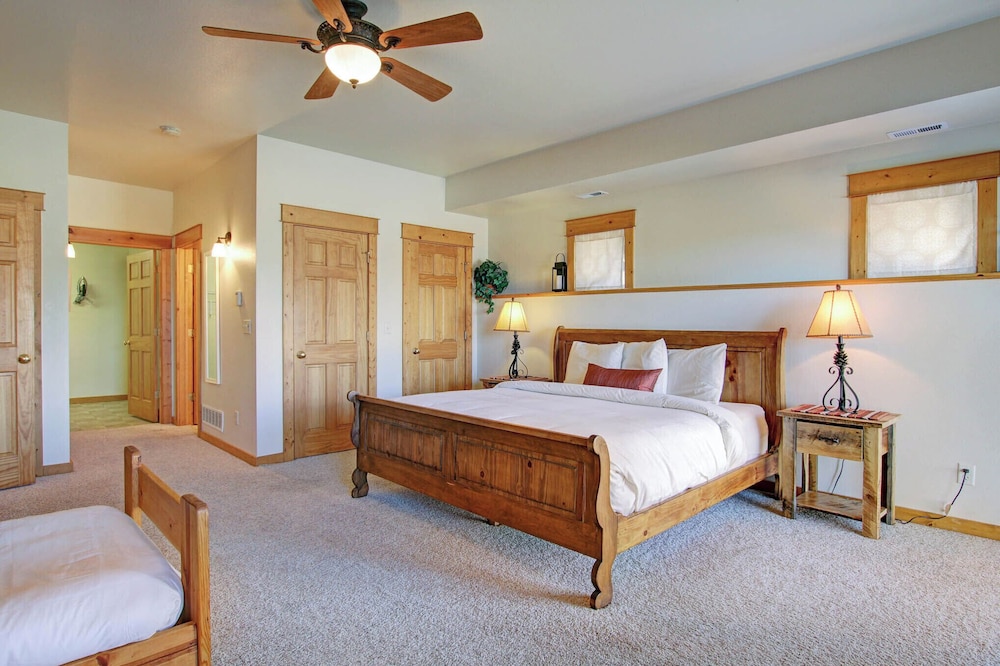 Estes Park Vacation Lodging