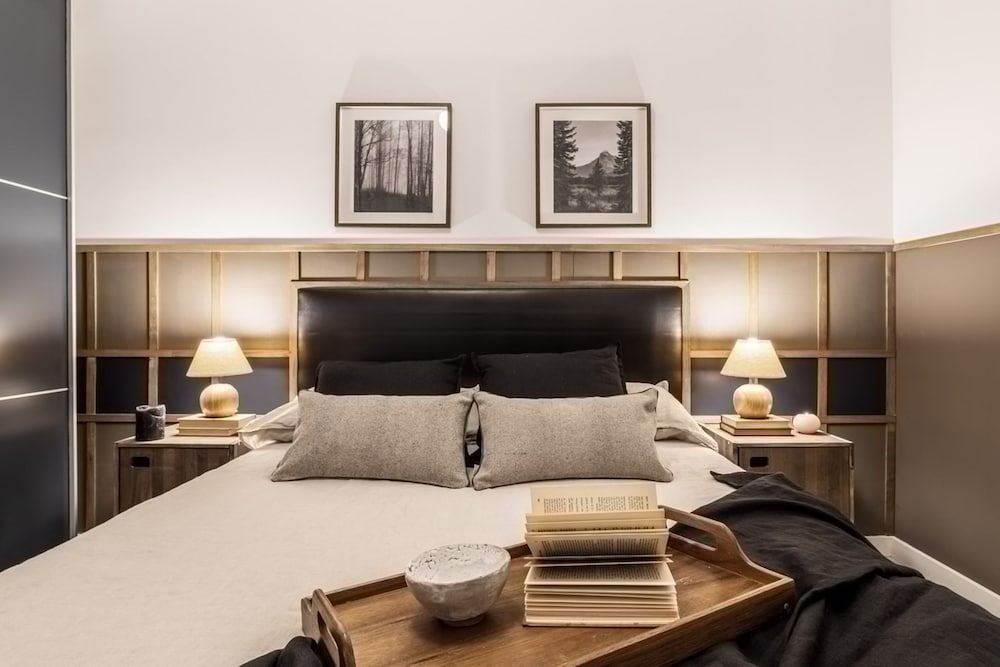 Beraldi - 1 Bedroom and Shared Pool in Trafalgar